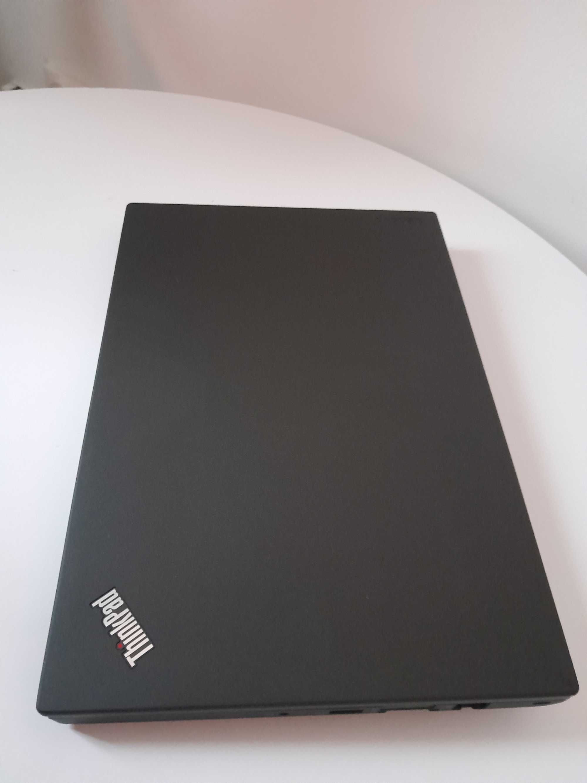 Laptop Lenovo Thinkpad X270 i5-6300/256GB/8GBDDR4/W10/Super stan