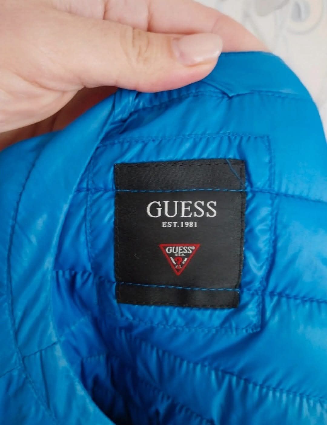 Kispo azul Guess | acolchoado | Tamanho S | muito bom estado