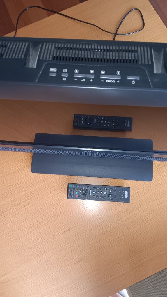 Tv Sony LCD 26" com comando