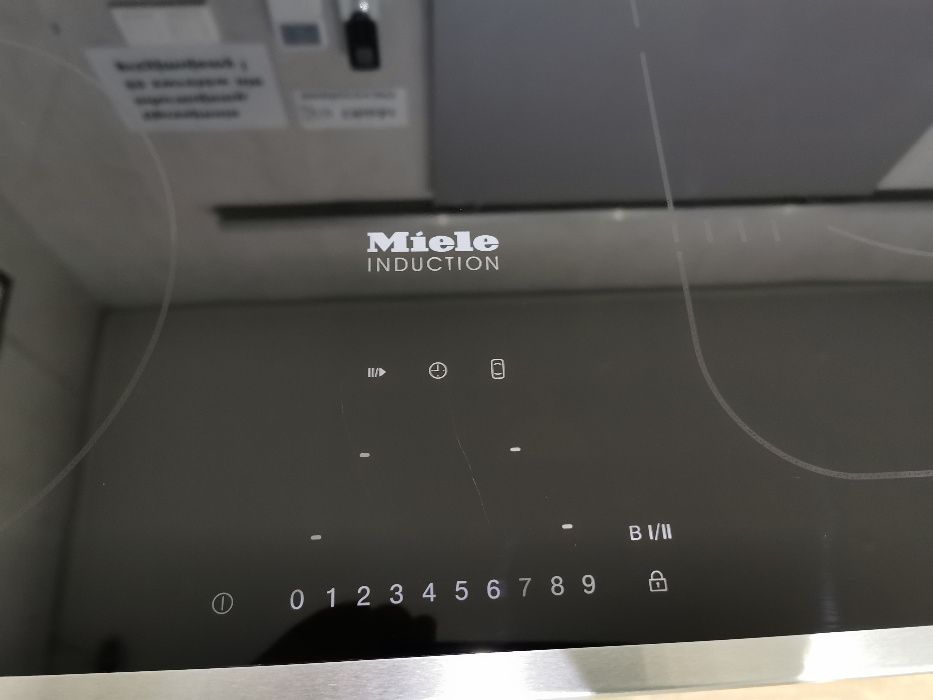 Płyta indukcyjna Miele KM6347, PowerFlex 75,2cm