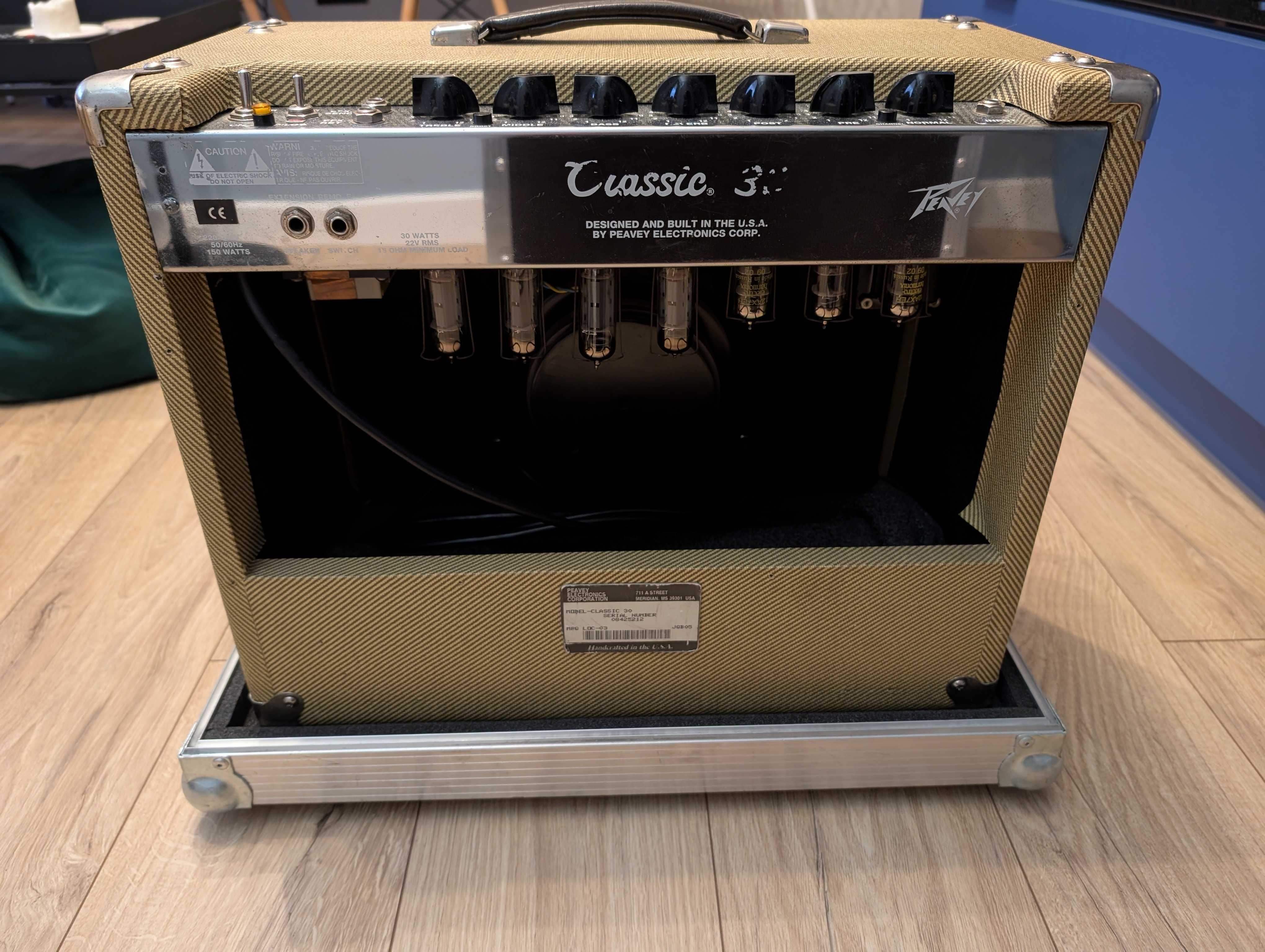 Piec gitarowy Peavey Classic 30 + statyw + case. Stan bardzo dobry