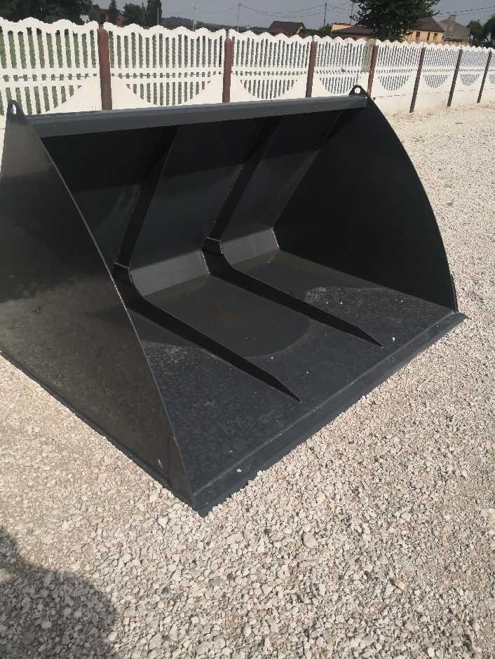Krokodyl do obornika objętościowy 260cm - 2,7 m3 mocowanie Sambron