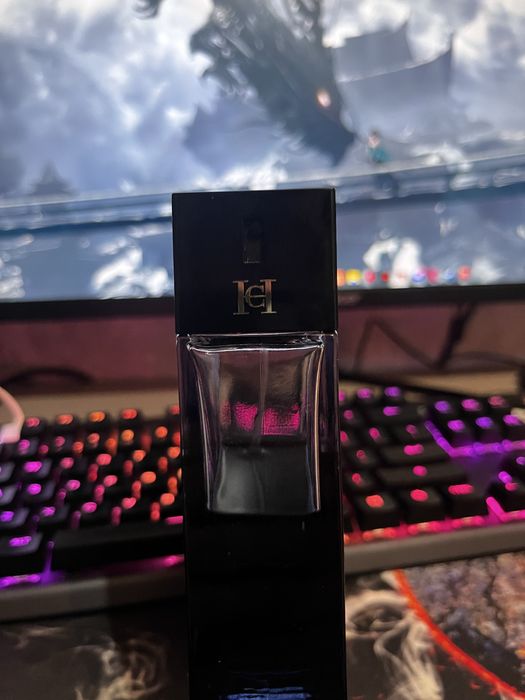 Perfum Corolina herrera Bad Boy cobalt