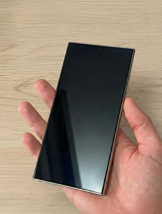 Samsung S24 Ultra - 12/512, 6.8", 2 Sim + Esim, ЩЕ НА ГАРАНТІЇ!