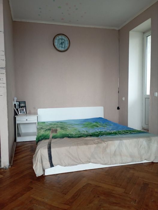 Продам 1-кімнатну квартиру вул. Алматинська 34