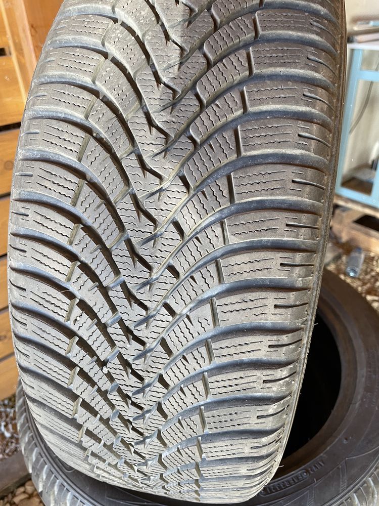 Opony zimowe Falken 215/50/R18