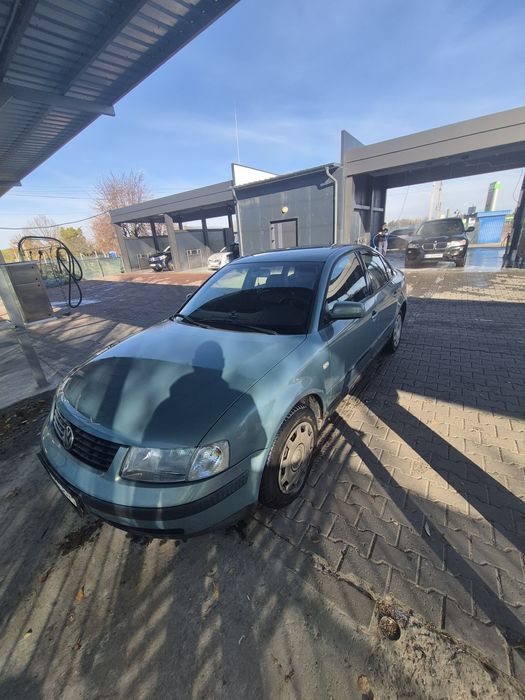 Продам надійне авто Пасат б5 1.6