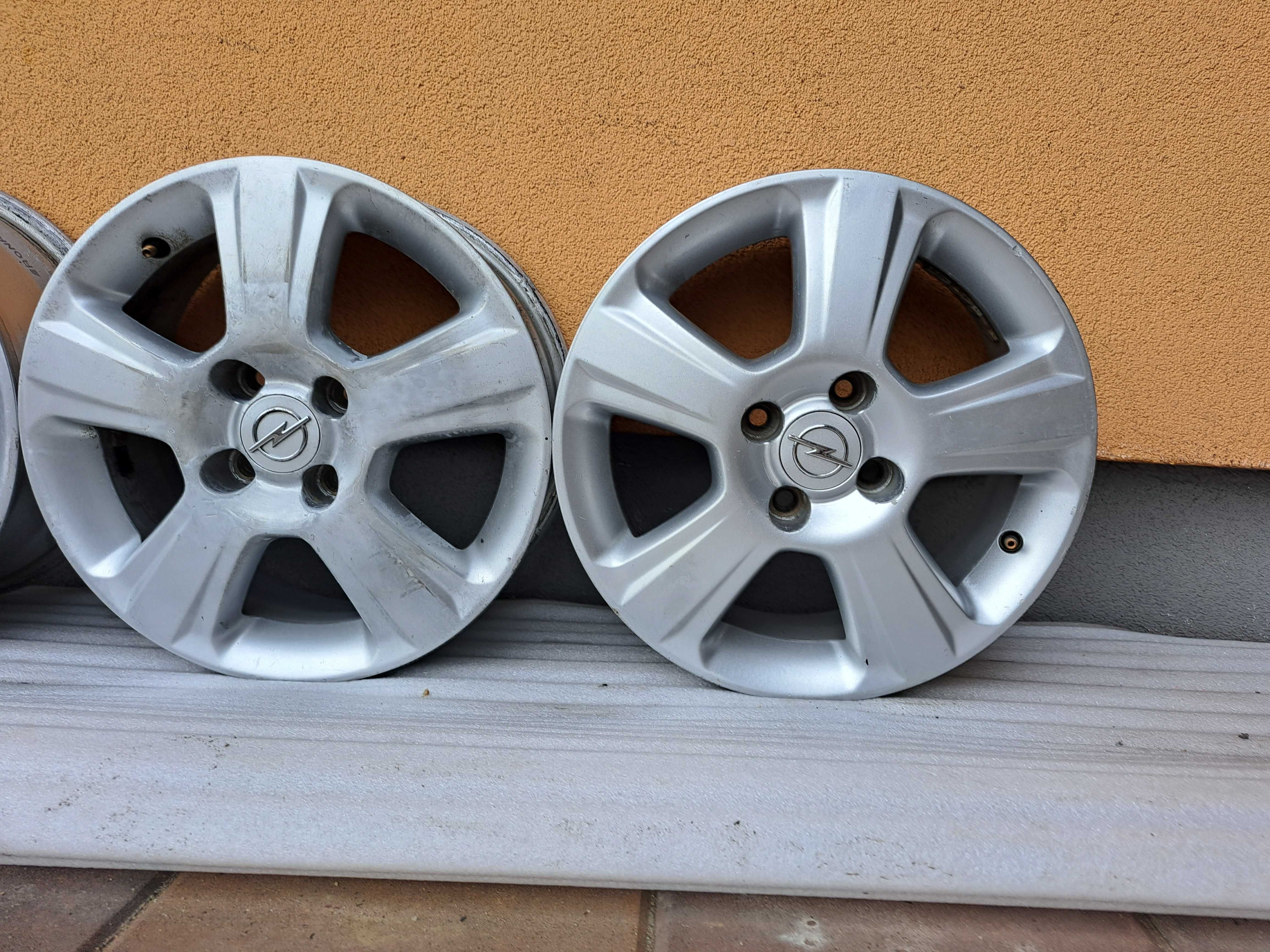 Alu Felgi Aluminiowe 4x100 15 Cali Opel Astra Corsa Meriva