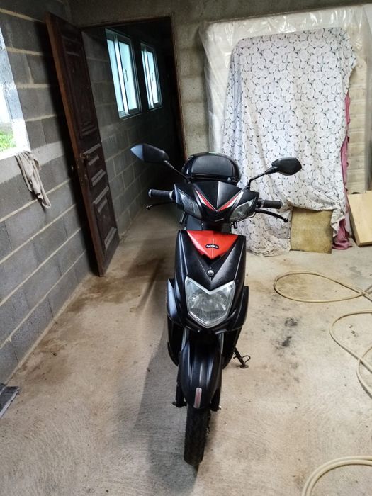 Moto eléctrica em muito bom estado