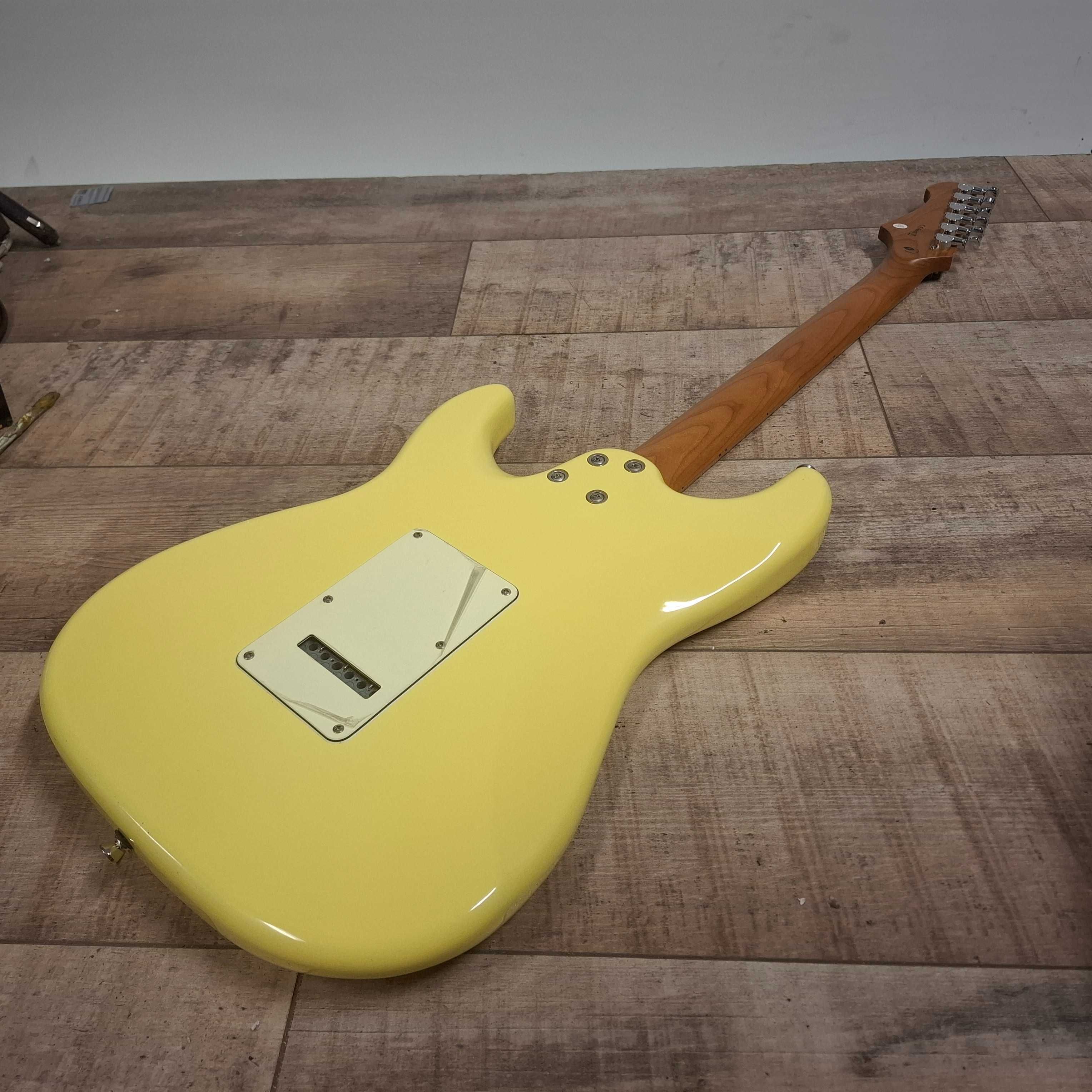 JET JS-400 gitara elektryczna + pokrowiec