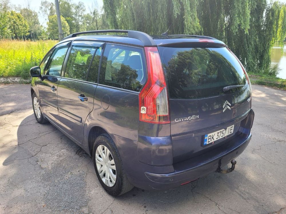 Продаю Citroen C4 Picasso 2010