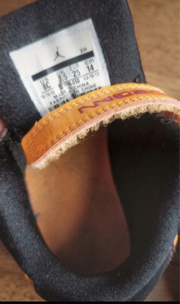 Buty Jordan rozm 25