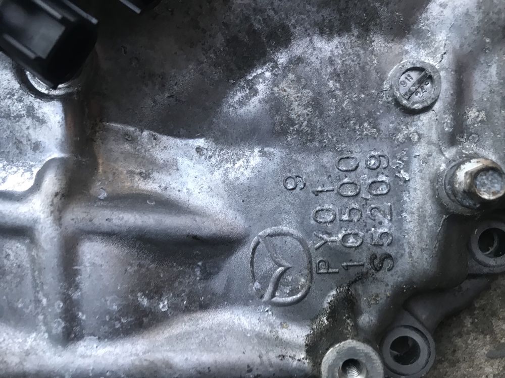Кришка цепи мотора Mazda CX-5