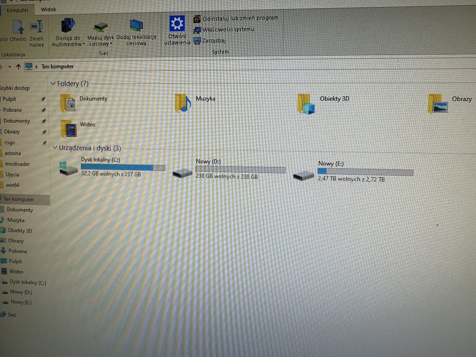 Zestaw gamingowy na sprzedaż – PC, monitor, klawiatura, słuchawki