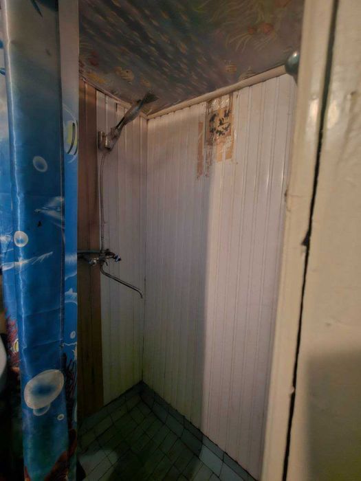 Продам 2к. квартиру, Колонтаївська/Автовокзал, 1/3, 33м, свій двір