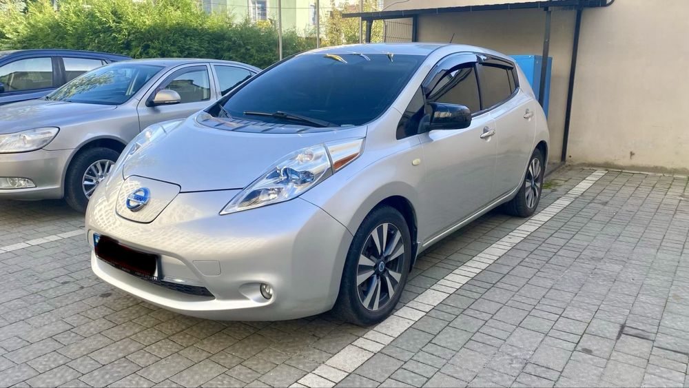 Продам Nissan Leaf 30 квт