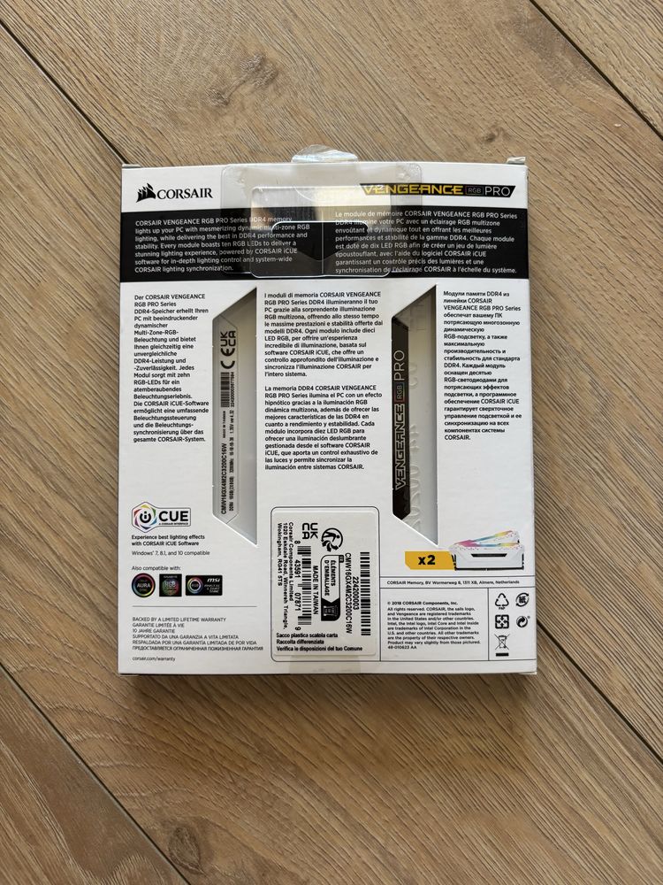 Pamięć RAM Corsair VEGNEANCE RGB PRO DDR4 2x8GB | 16GB 3200MHz