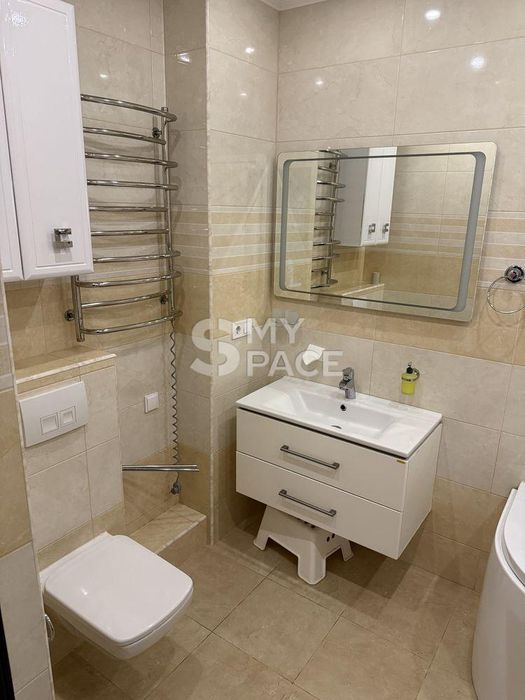 ЖК Позняки-4а, вул. Олени Пчілки, 8 /Дарниця, Соцмісто