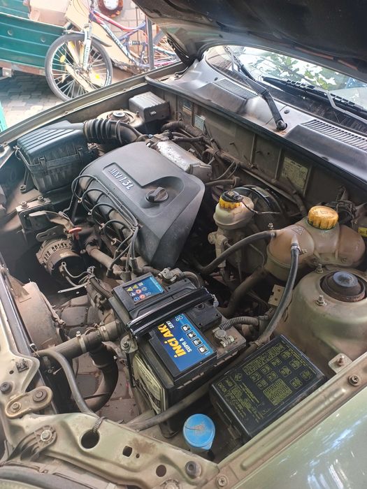 Автомобіль Daewoo sens