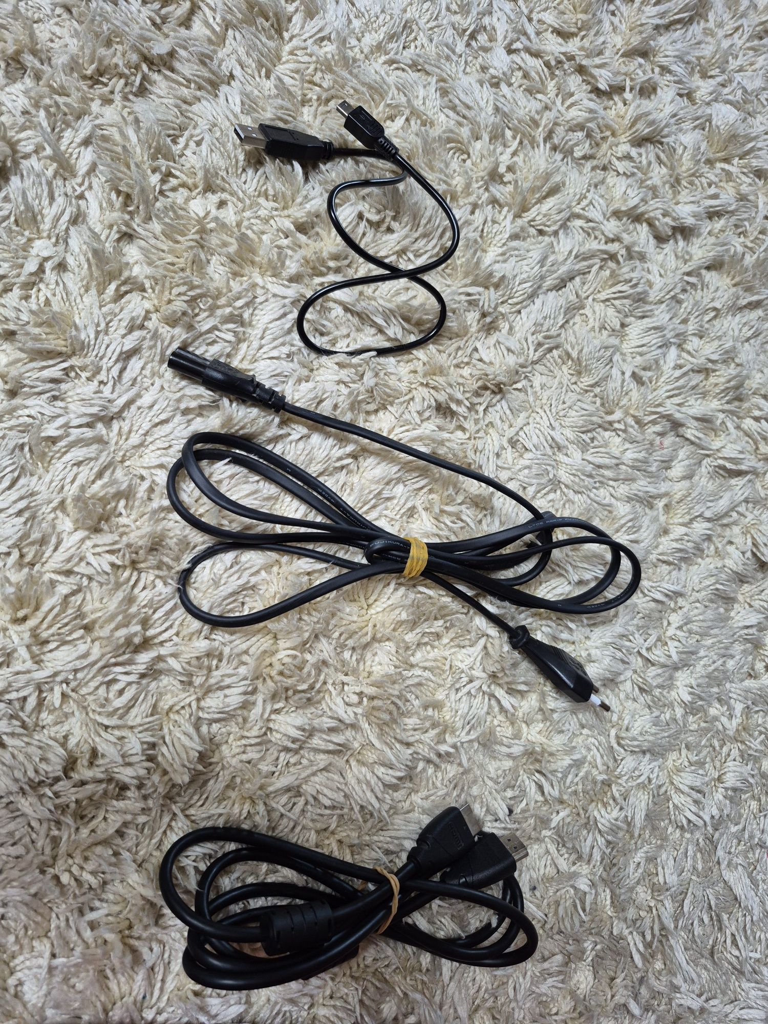 PlayStation  Ps3 Red

PlayStation 3 wraz z dwoma kontrol