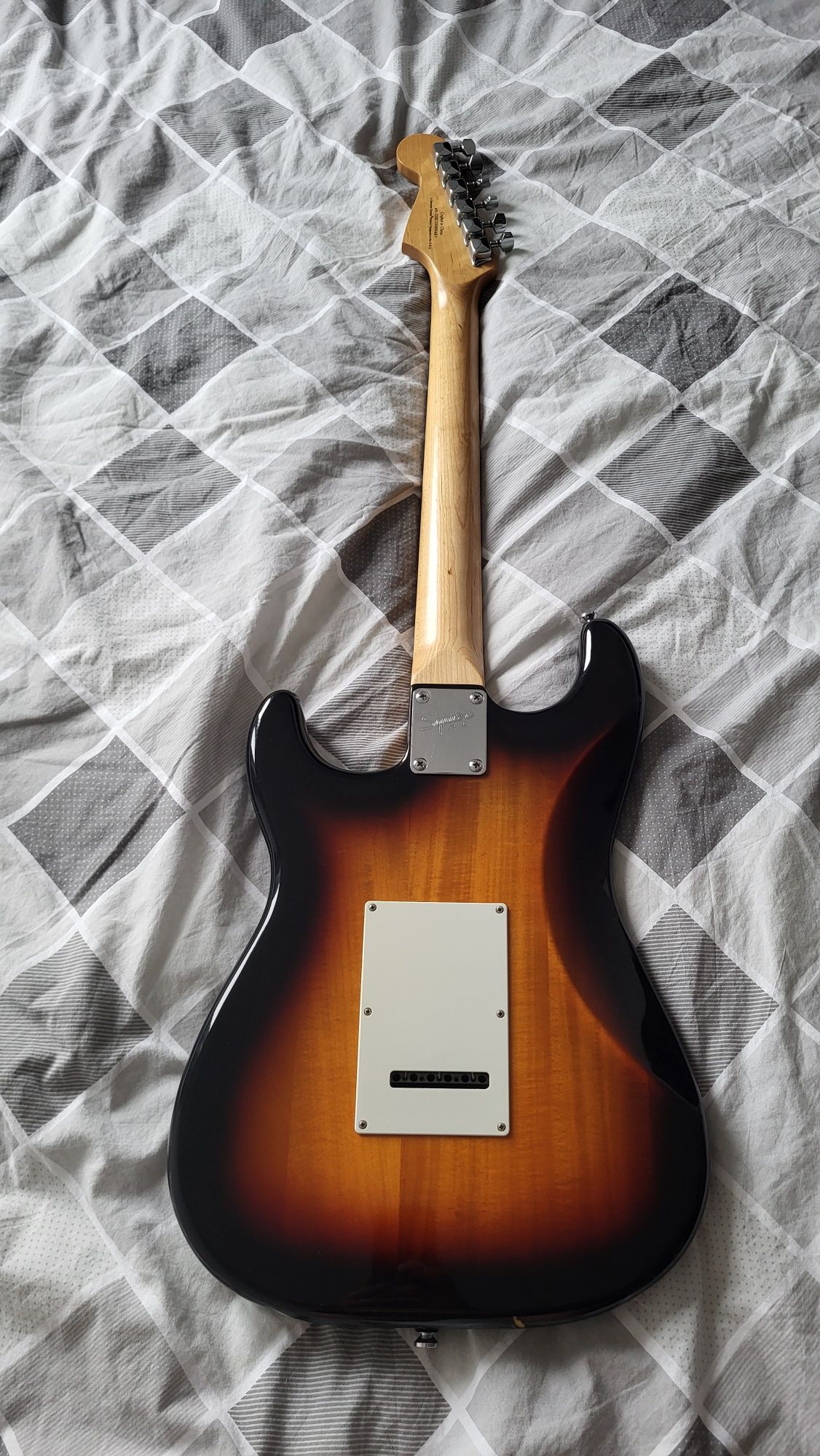 Gitara Fender Squier bullet stratocaster
