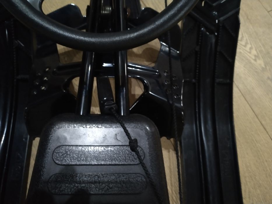 Nartosanki STIGA SnowRacer hamulcem i linka Made in Sweden