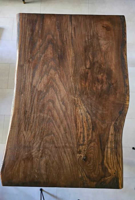 Stół drewniany do jadalni