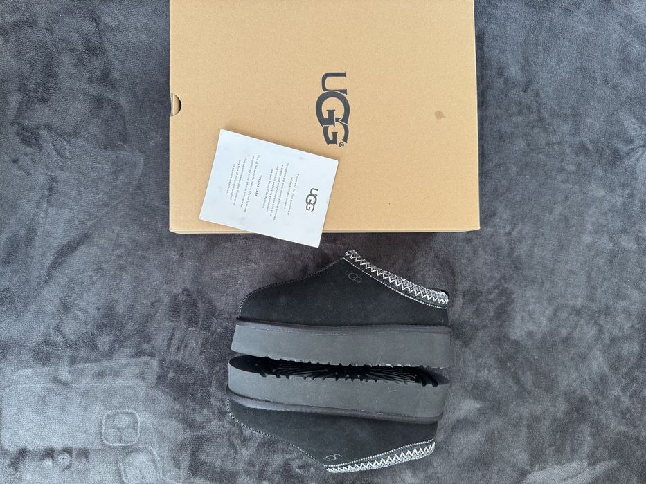 UGG – kapcie/skarpetobuty damskie – rozmiar 38 (EU) – CZARNE – NOWE