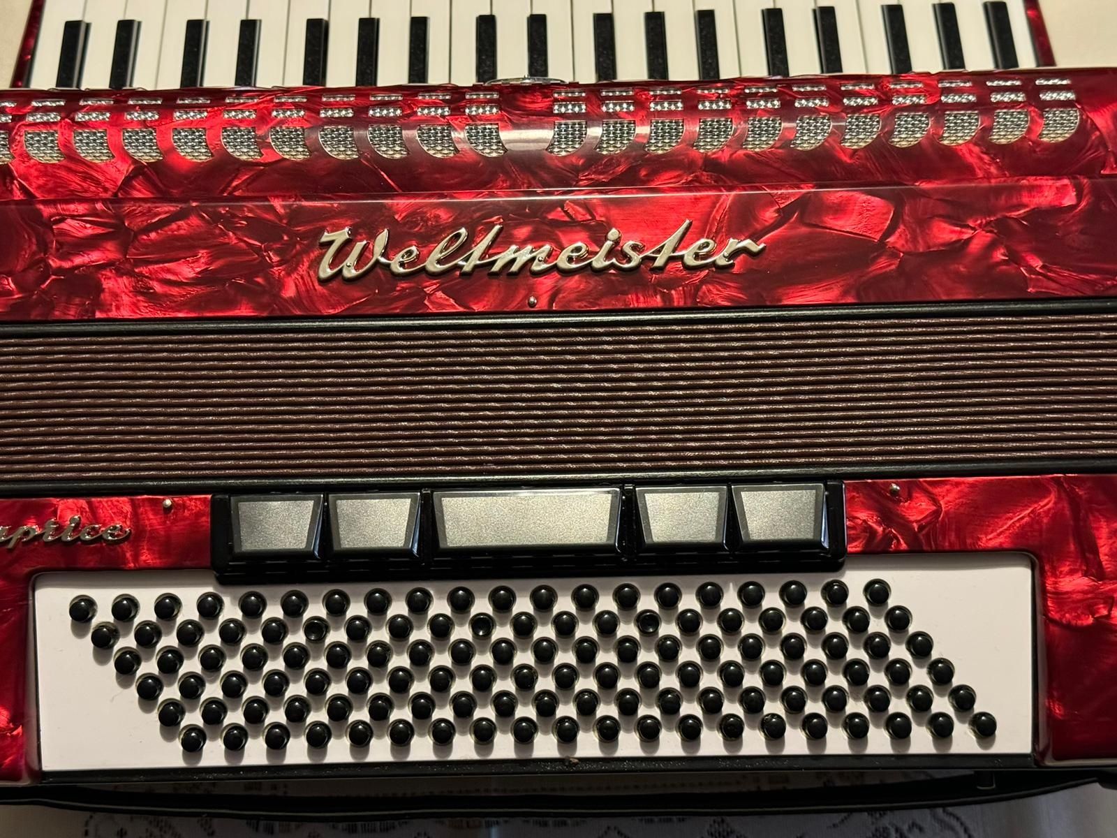 Akordeon Weltmeiater Caprice