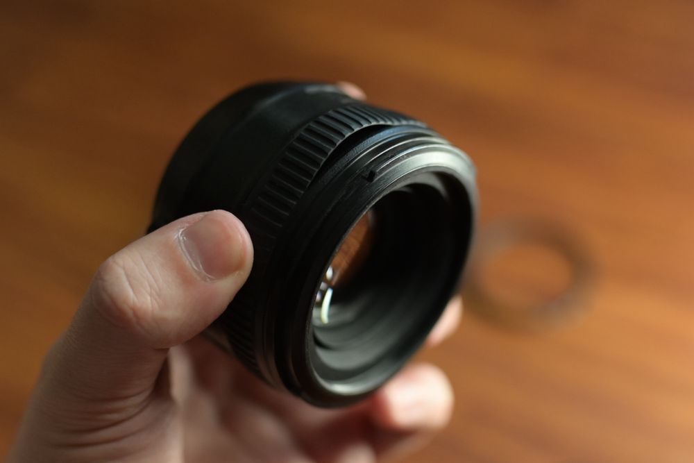 Nikon 50mm f/1.4G з захисним фільтром hoya