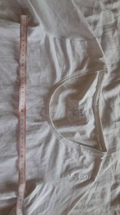 Koszulka Bluzka biała gładka z długim rękawem