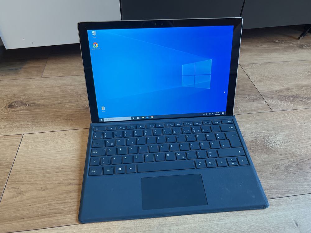 Laptop dotykowy Surface pro 4