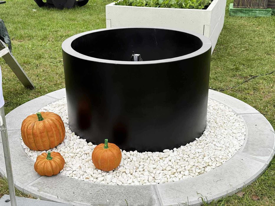 Fontanna ogrodowa z betonu okrągła, nowoczesne fontanny ogrodowe