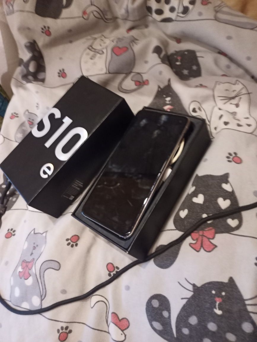 Samsung S10 wszystko sprawne
