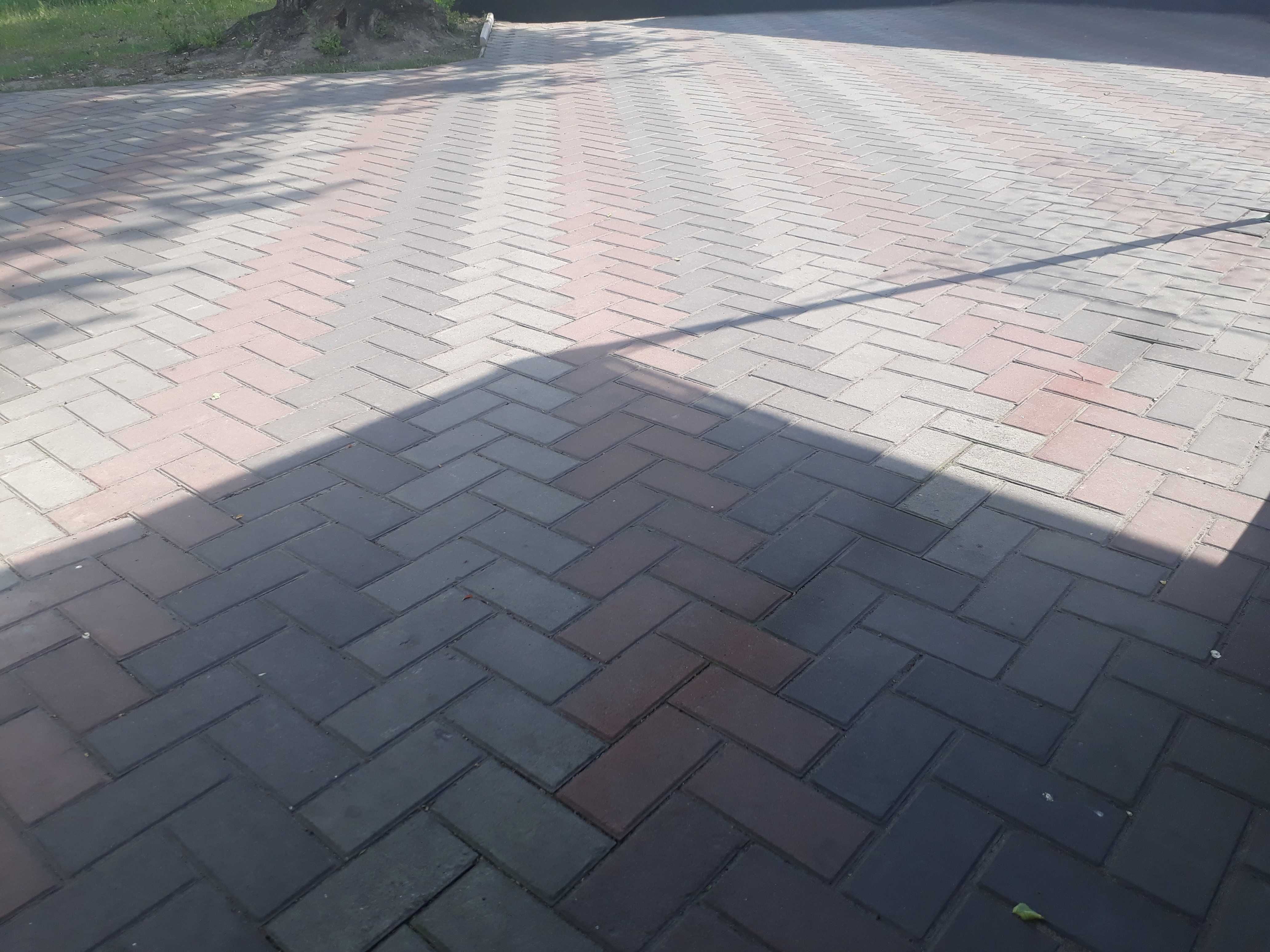 Укладка тротуарной плитки. Монтаж тротуарной плитки "Старый город"