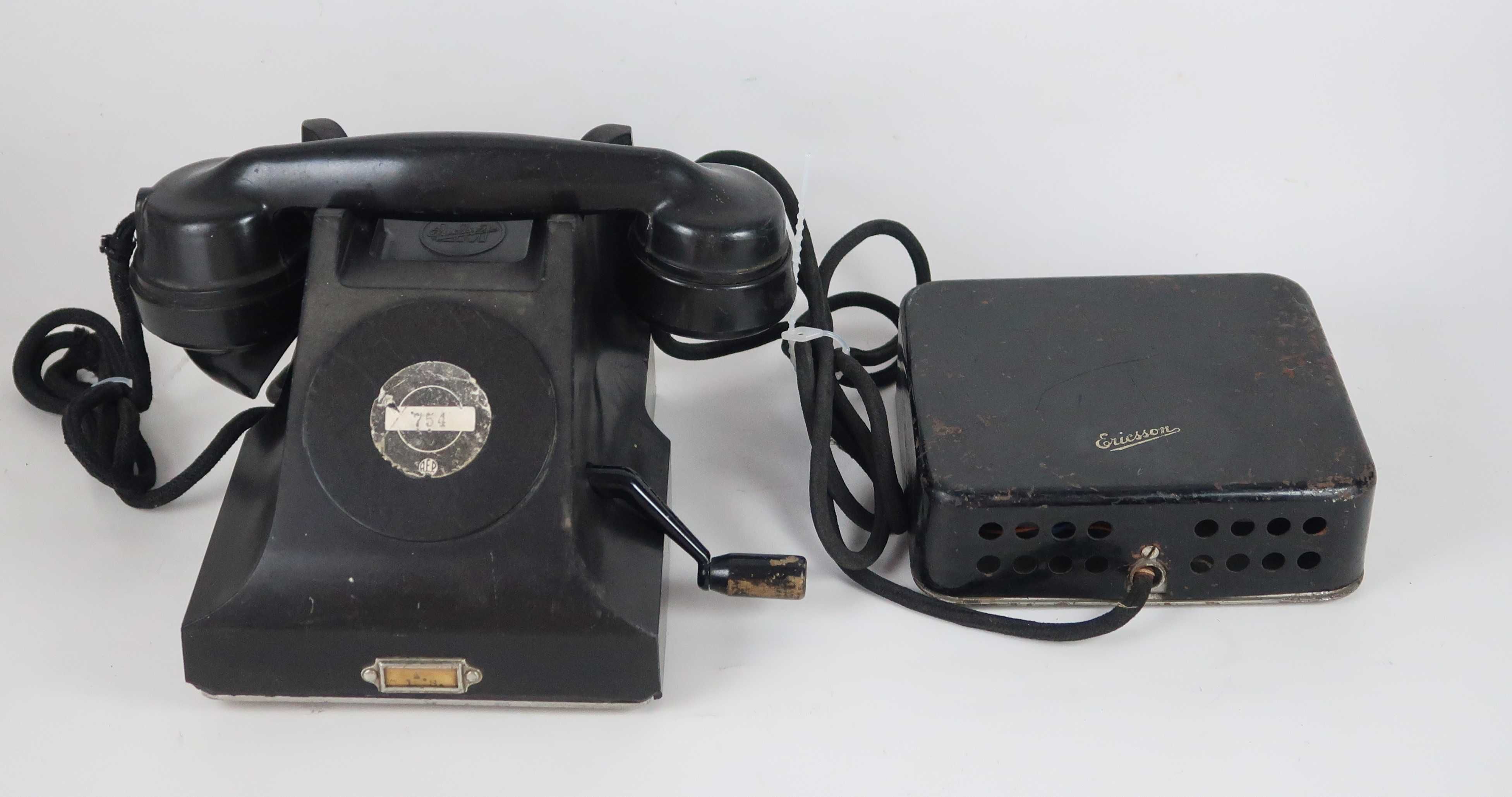 Telefones e campainhas antigas (Ericsson e ATM)