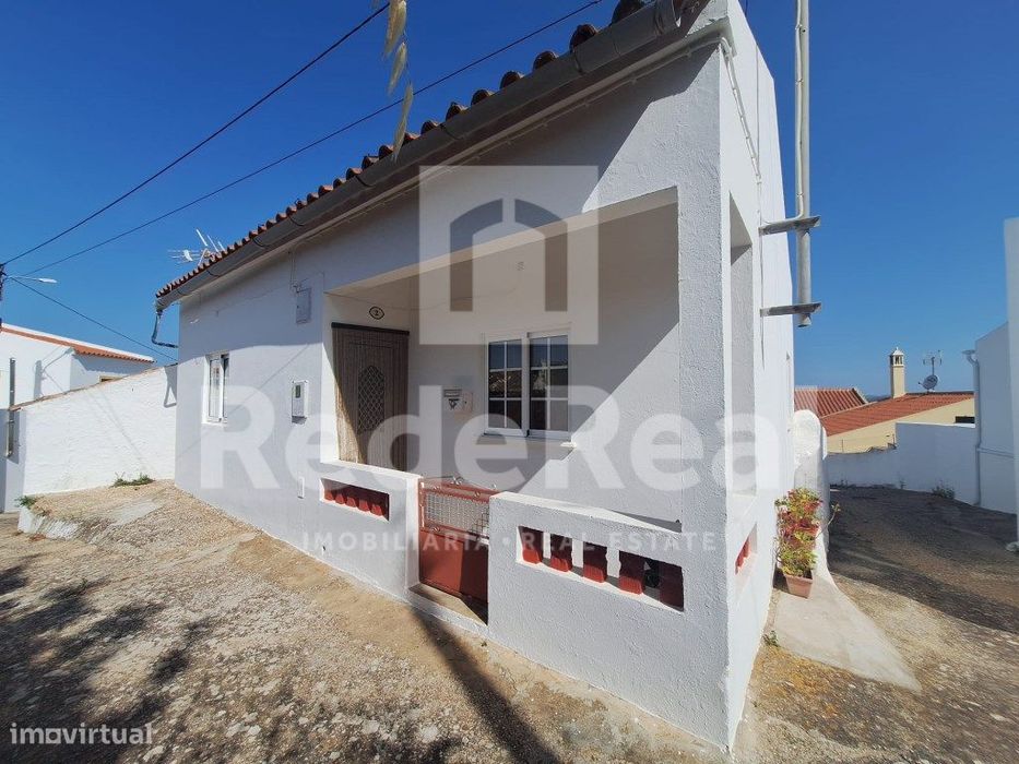 Moradia T2 tipica Algarvia com vista campo