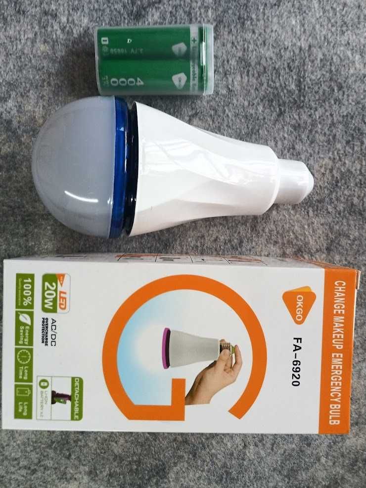 Лампа лампочка акумуляторна світлодіодна E27 20 W автономна аварійна