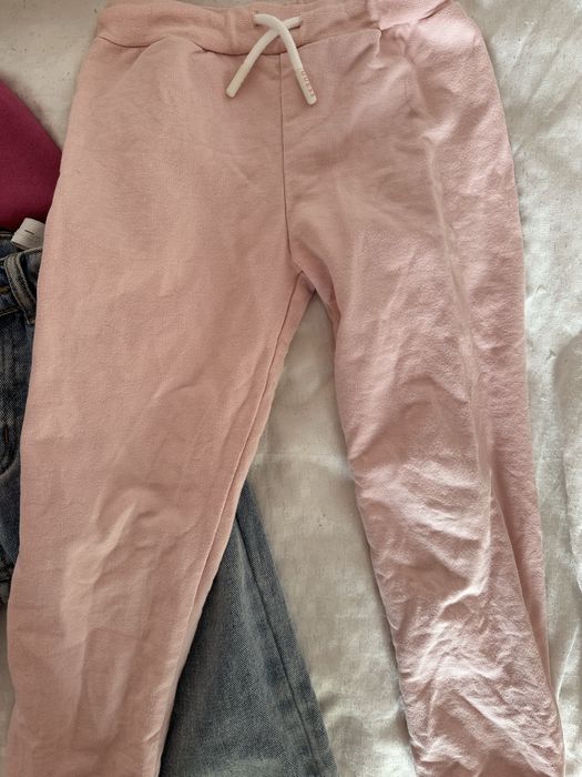 Набір речей на дівчинку 110-116 см зростом.