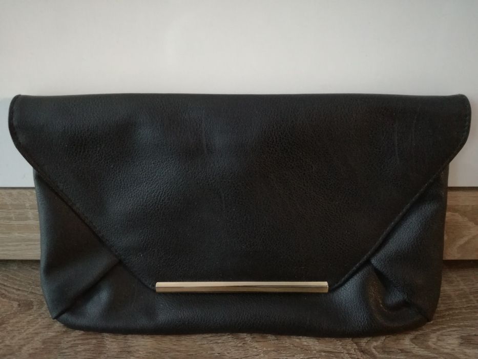 Czarna torebka damska, kopertówka Dorothy Perkins