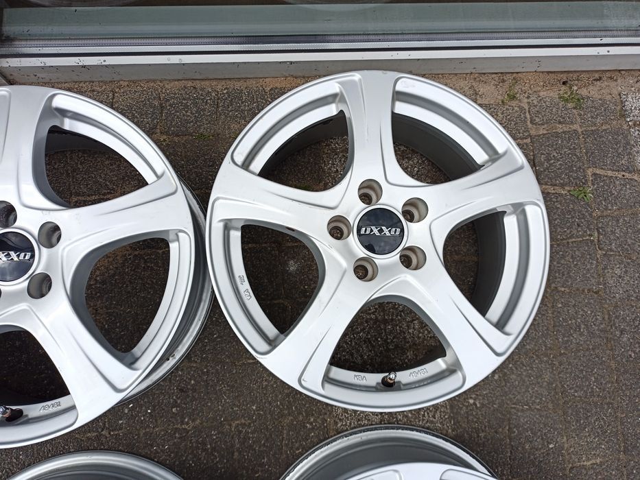 16" Opel Astra K J 5*105 Felgi aluminiowe OXXO