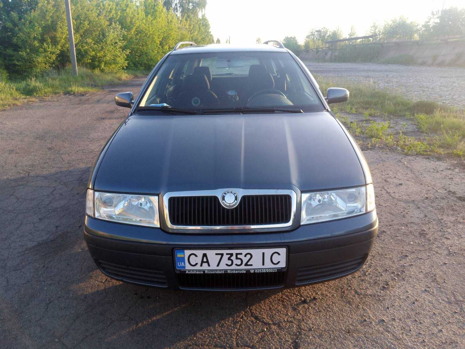 Skoda Octavia 2006 I покоління/Tour (FL) 
1.6 бензин, механікa