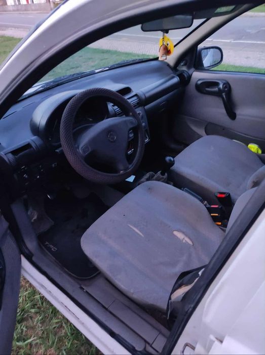 Opel Corsa B 1500TD,1998 fiável,d.assistida,tem afazeres/aceito troca
