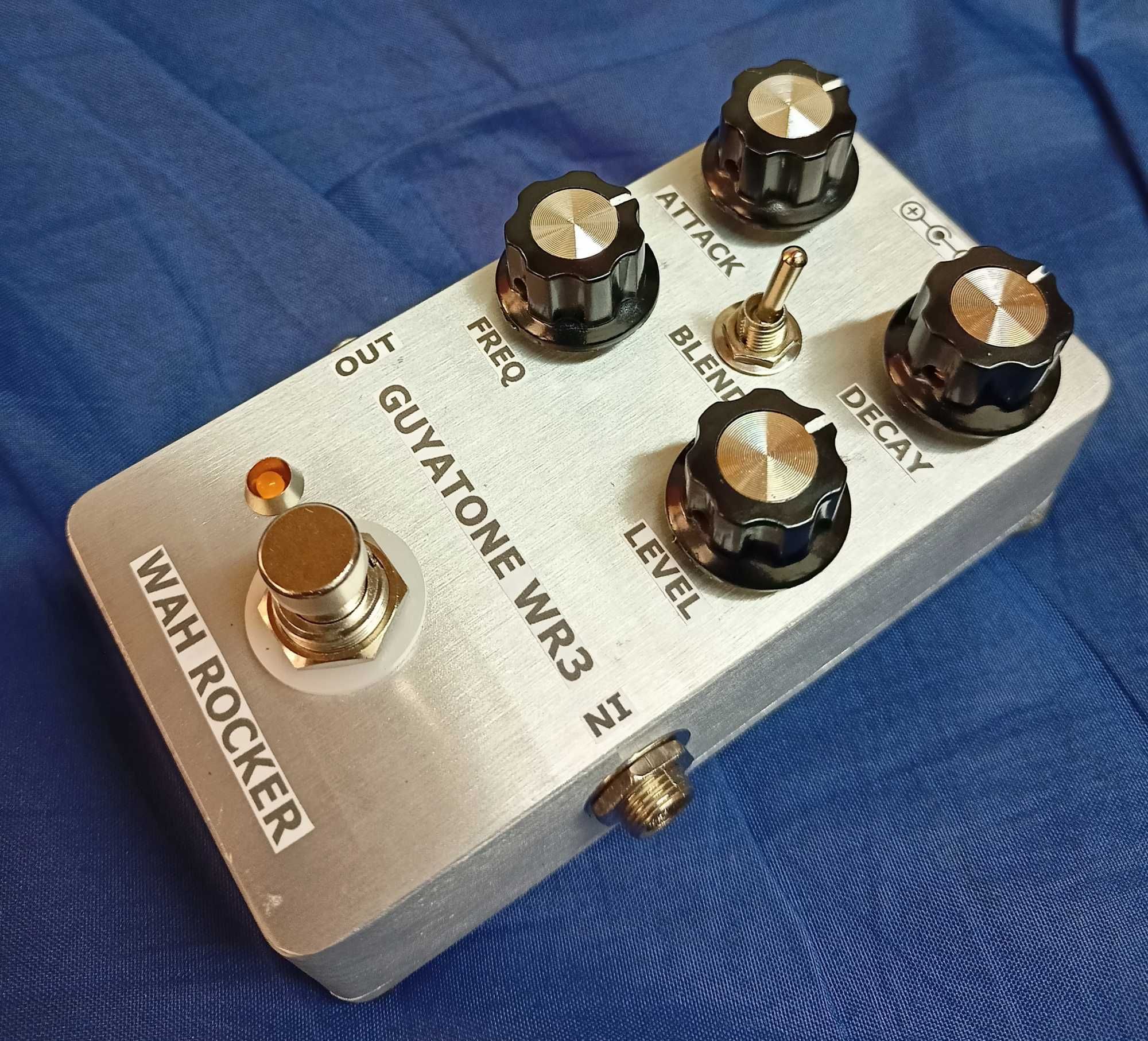 Efekt gitarowy Guyatone WR3 Wah Rocker (klon)