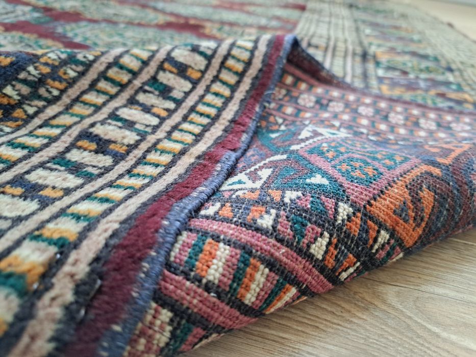 Niespotykany ręcznie tkany wełniany dywan Buchara 127x196cm nr 1469