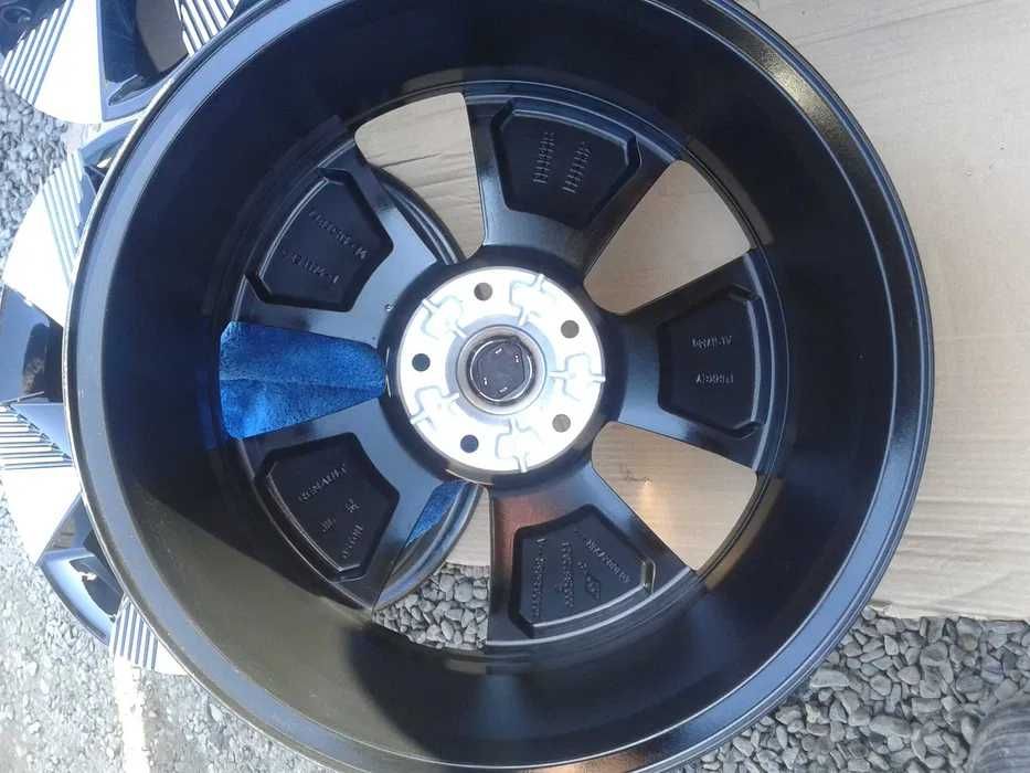 Felgi Alu R18'' 5x114.3 laguna captur koleos trafic vivaro talento