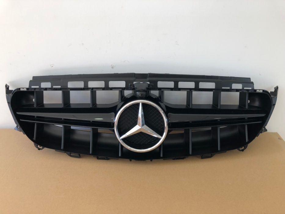 Решетка mercedes E-Class W213 AMG GT 2016-2019 Решітка бампера