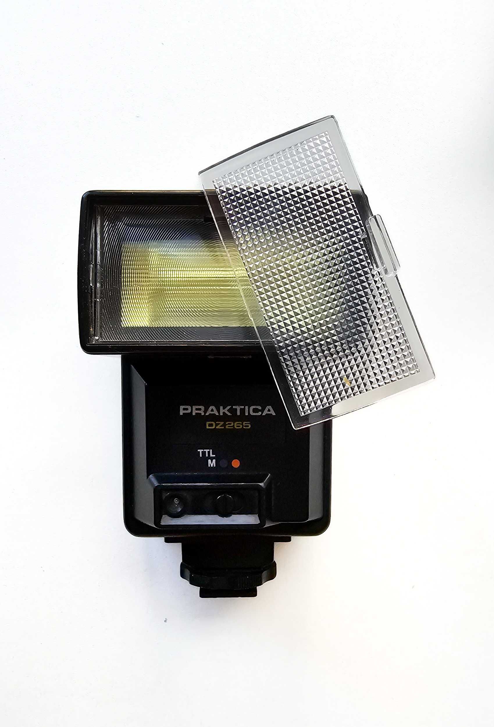 Flash TTL Praktica