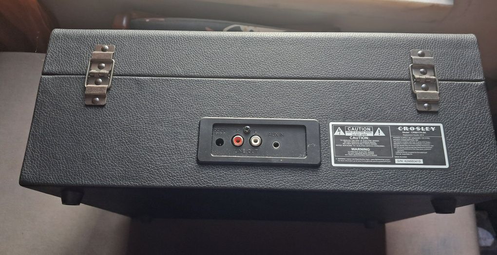Gira Discos Crosley com caixa