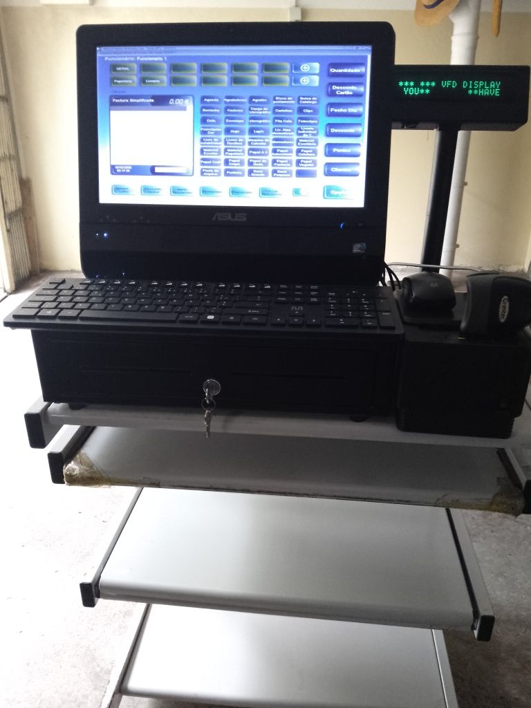 POS Composto Por: PC ASUS c/ S O